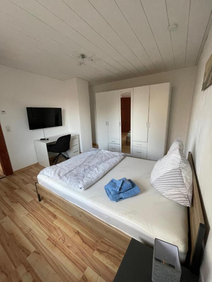 Mr-Ferienwohnung - Wohnung Hoennersum Harsum Esterno foto